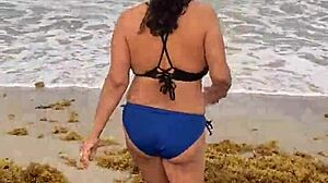 Grote tieten en grote kont: Een wilde rit van pornosterren op het strand van Miami