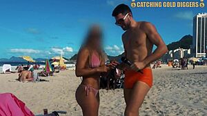 アマチュアのブラジルの熟女がビーチでナンパされてチンポを受け入れる