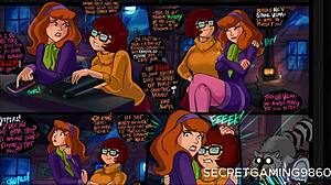 Daphnes lecca appassionatamente il buco del culo stretto di Velma in un incontro lesbico a tema Halloween