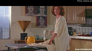 A performance sedutora de Julianne Moores em um filme de 1993