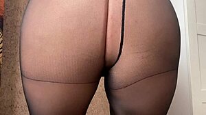 Crossdressing Tgirls Hot solo pantyhose session