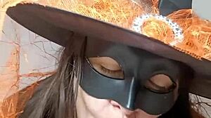 Meine Nachbarn, Halloween-Hexenfetisch nimmt eine heiße Wendung mit ihren Amateurvideos